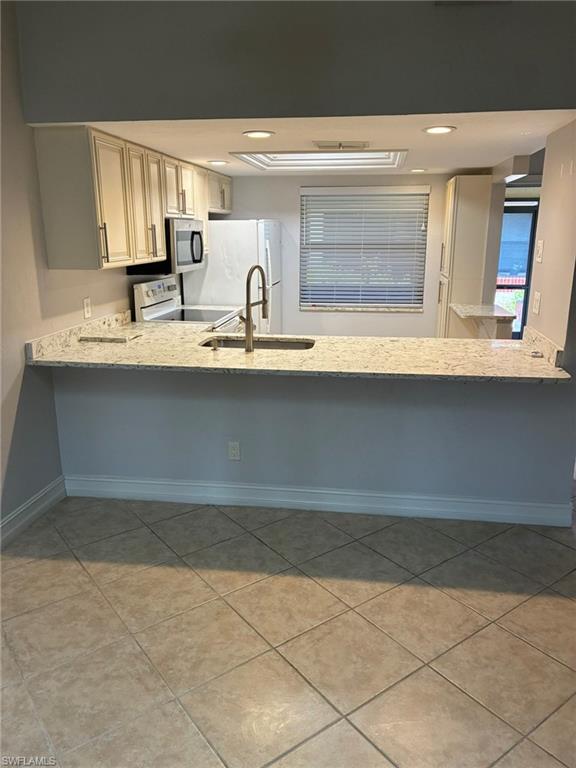 2074 Pine Isle Ln 2074 Property Photo 15