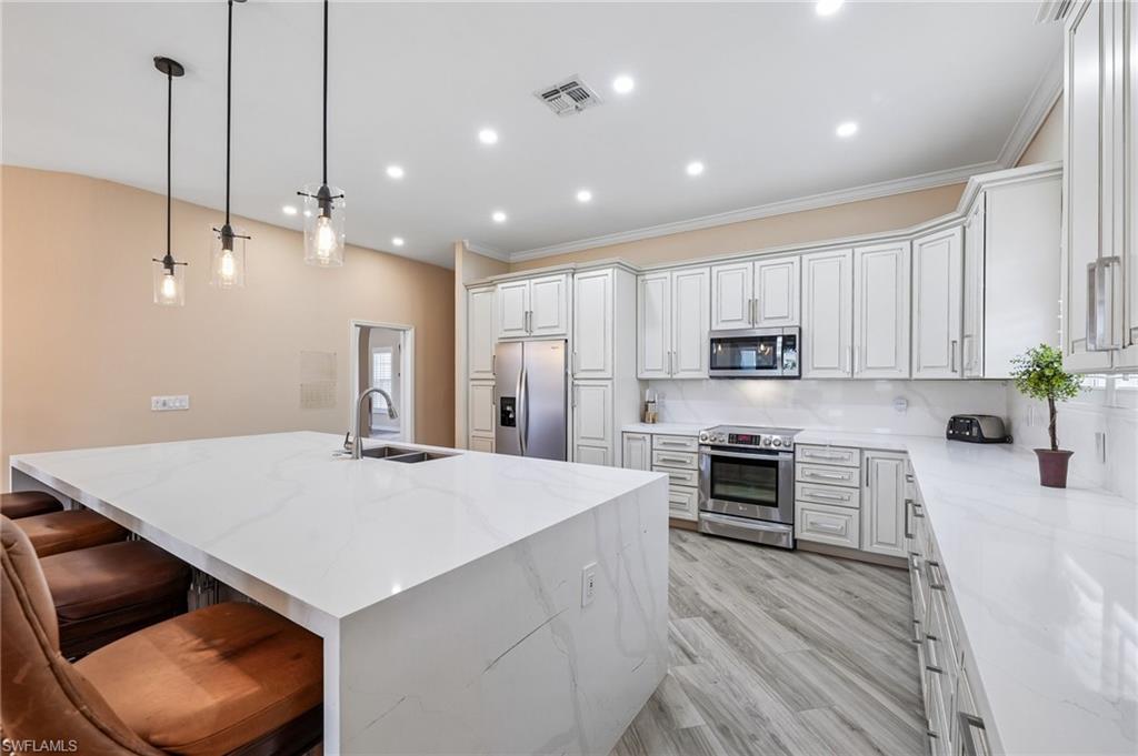 8868 Lely Island Cir Property Photo 9