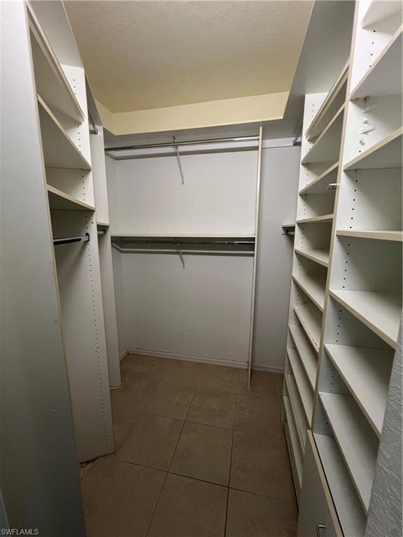 608 Crossfield Cir Property Photo 28