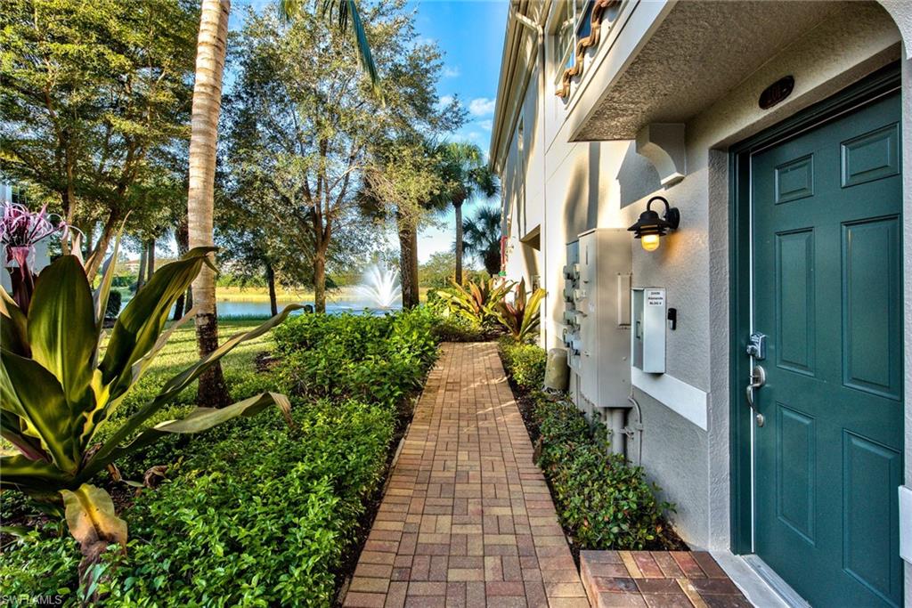 23430 Alamanda Dr 201 Property Photo 2