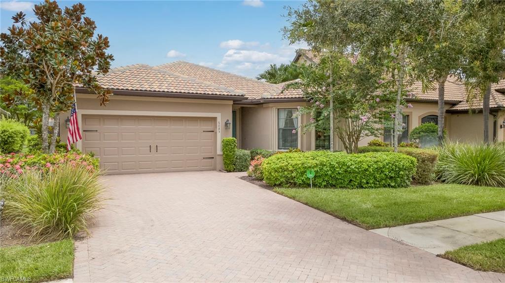6085 Triumph Ln Property Photo 26