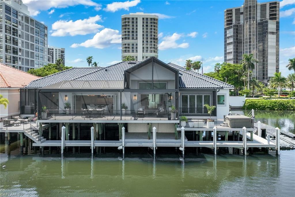 4900 Gulf Shore Blvd N Property Photo 41