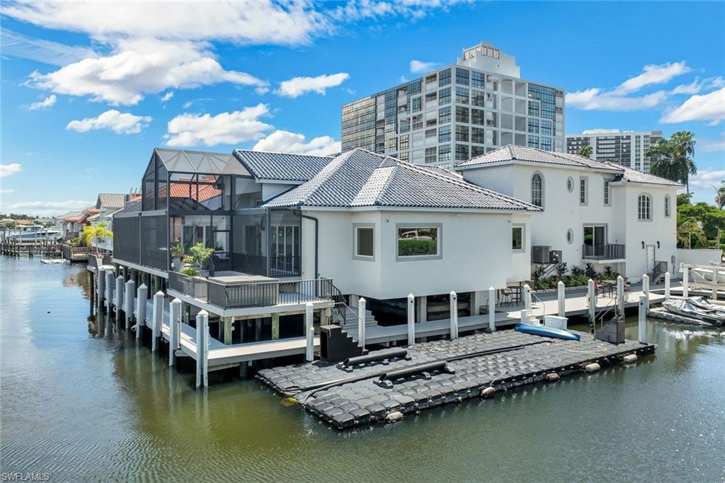 4900 Gulf Shore Blvd N Property Photo 44