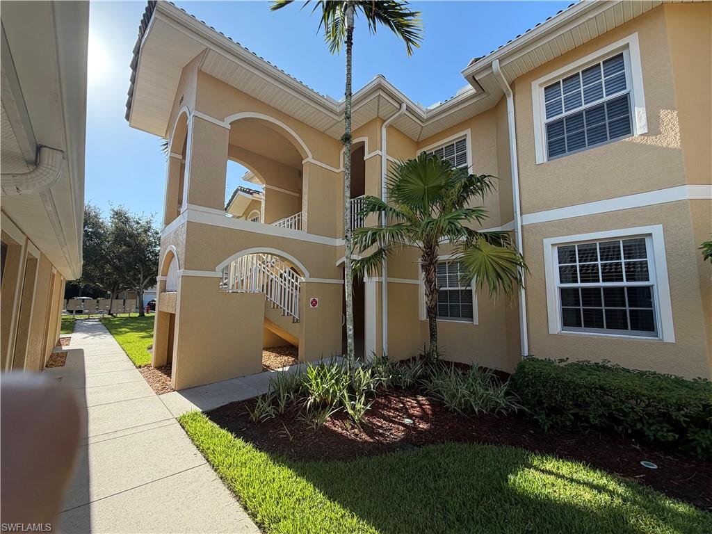 1096 Winding Pines Cir 102 Property Photo 1