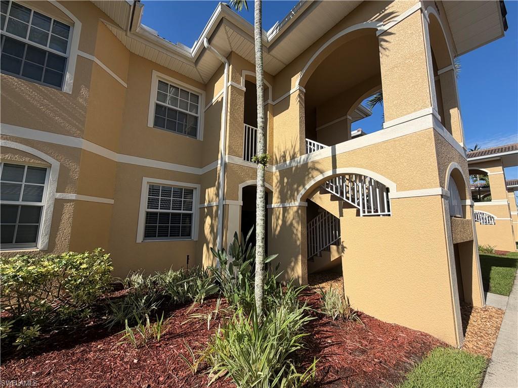 1096 Winding Pines Cir 102 Property Photo 2