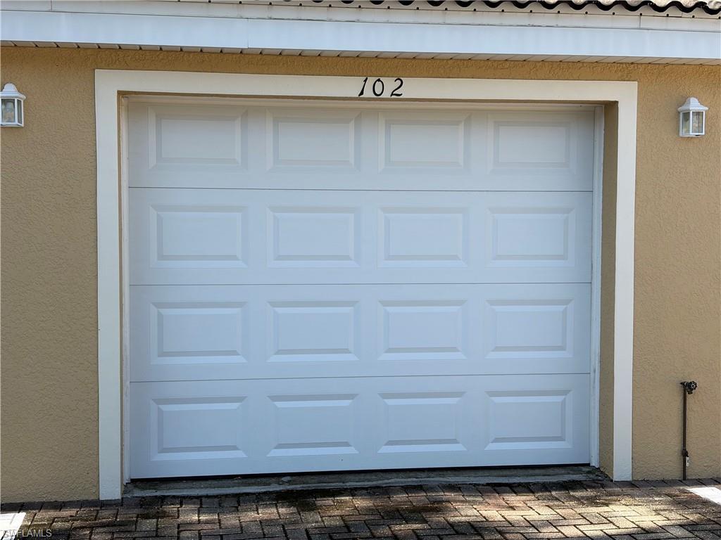 1096 Winding Pines Cir 102 Property Photo 5