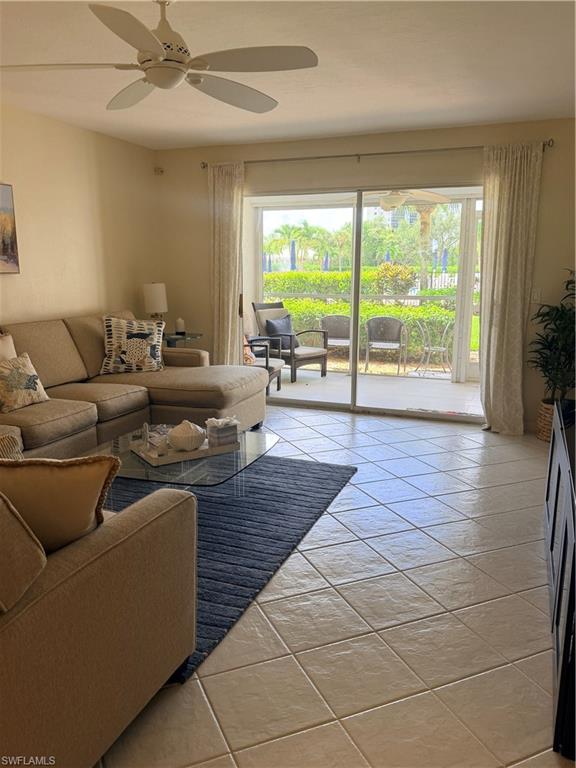 360 Horsecreek Dr 106 Property Photo 1