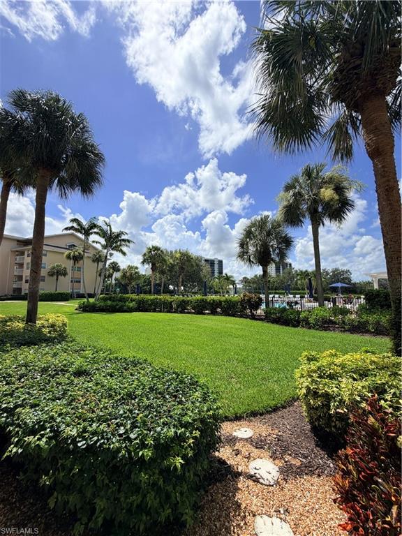 360 Horsecreek Dr 106 Property Photo 5