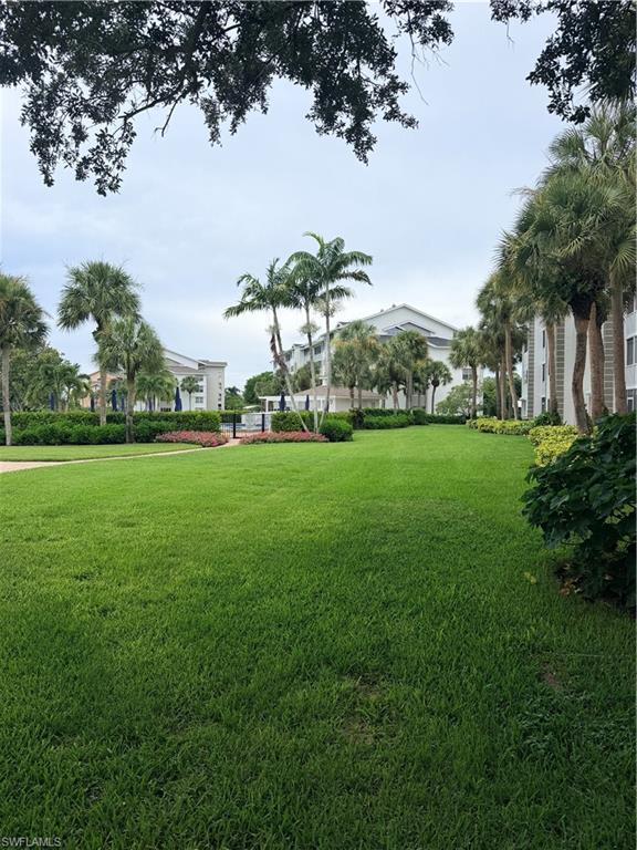 360 Horsecreek Dr 106 Property Photo 24