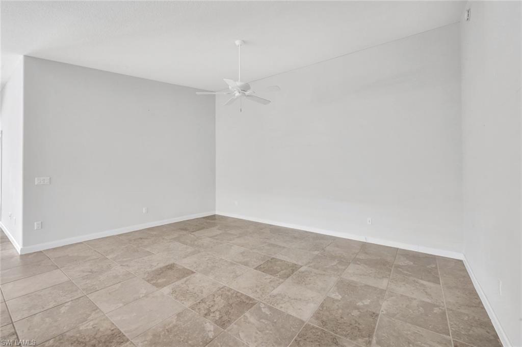 28820 Xenon Way Property Photo 5
