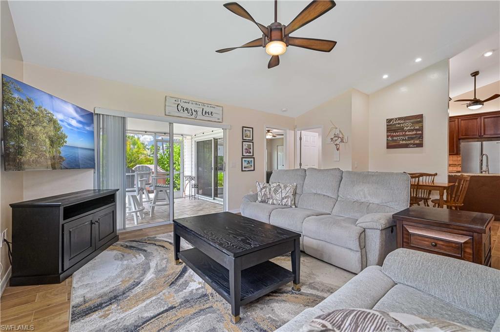 13511 Siesta Pines Ct Property Photo 39