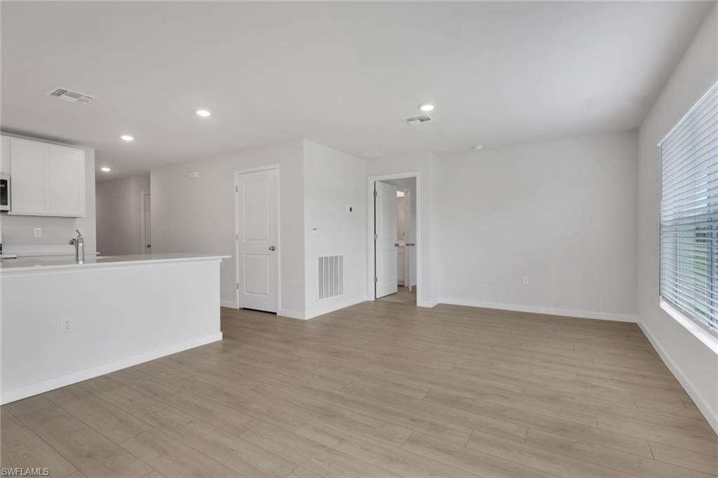 533 Ilaria Ct Property Photo 8