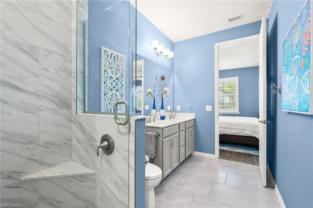 26213 Palace Ln 202 Property Photo 18