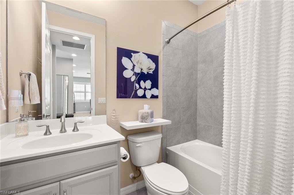 26213 Palace Ln 202 Property Photo 24
