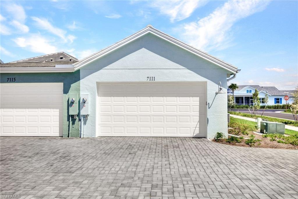 7111 Cayo Coco Ln Property Photo 3