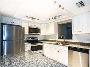 1806 28th Ter Property Photo 12