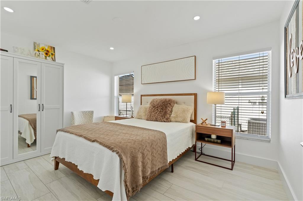 9052 Cypress Dr N Property Photo 3