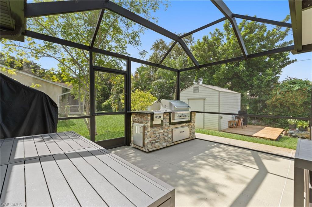 9052 Cypress Dr N Property Photo 27