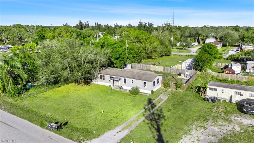 8405 Nault Rd Property Photo 2
