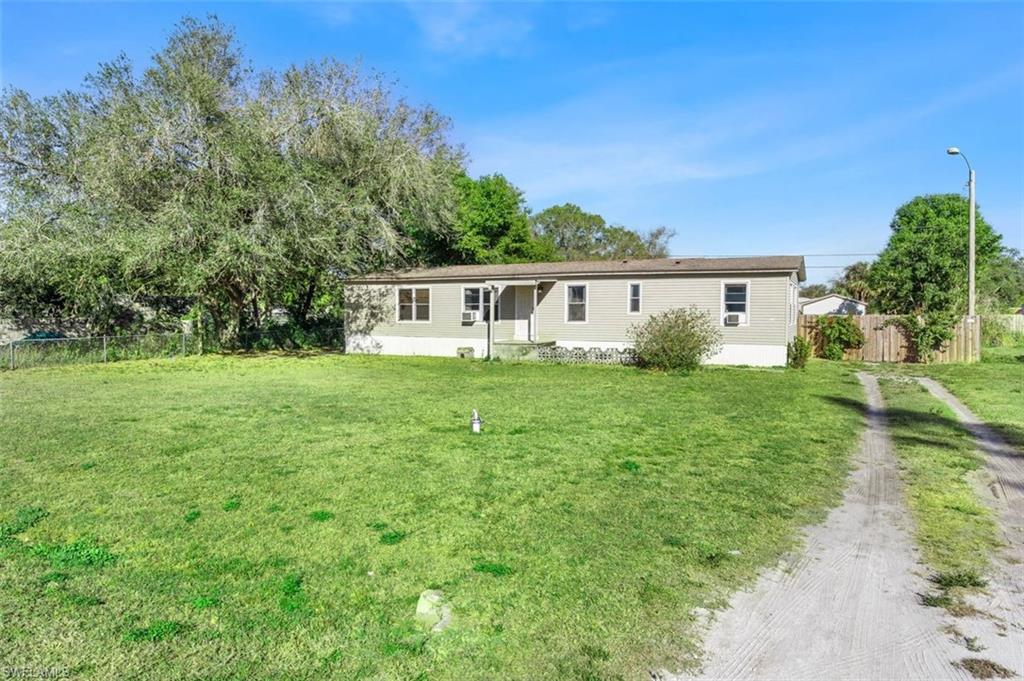 8405 Nault Rd Property Photo 6