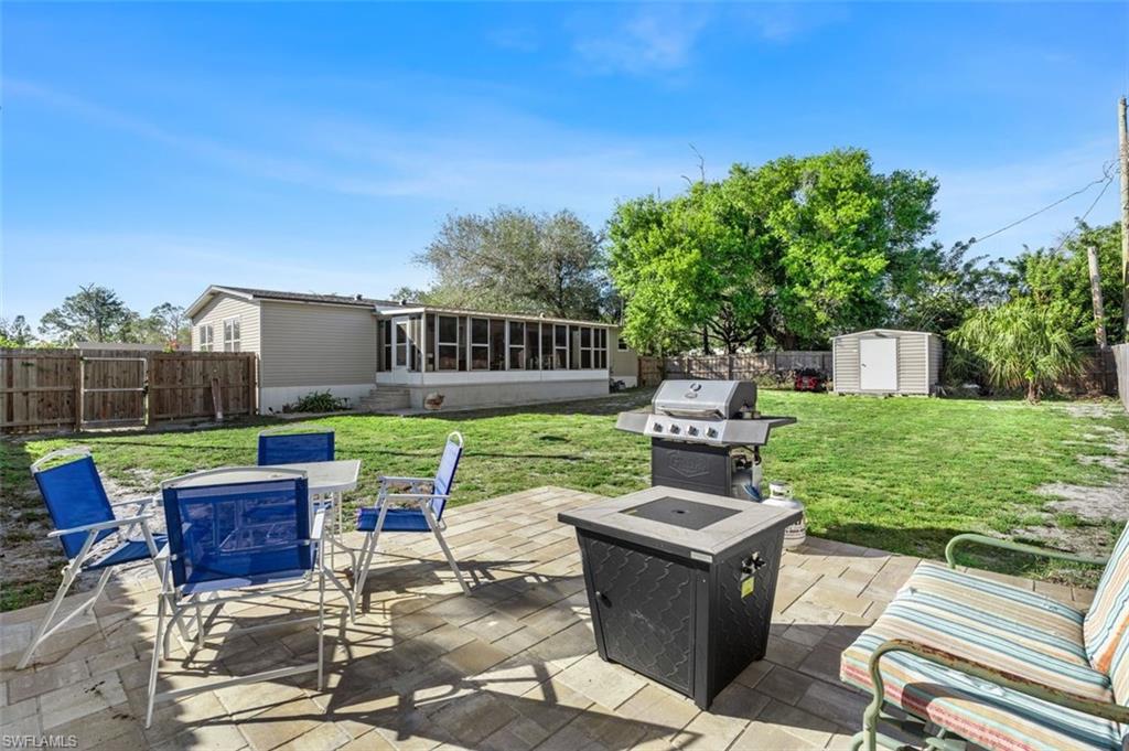 8405 Nault Rd Property Photo 35