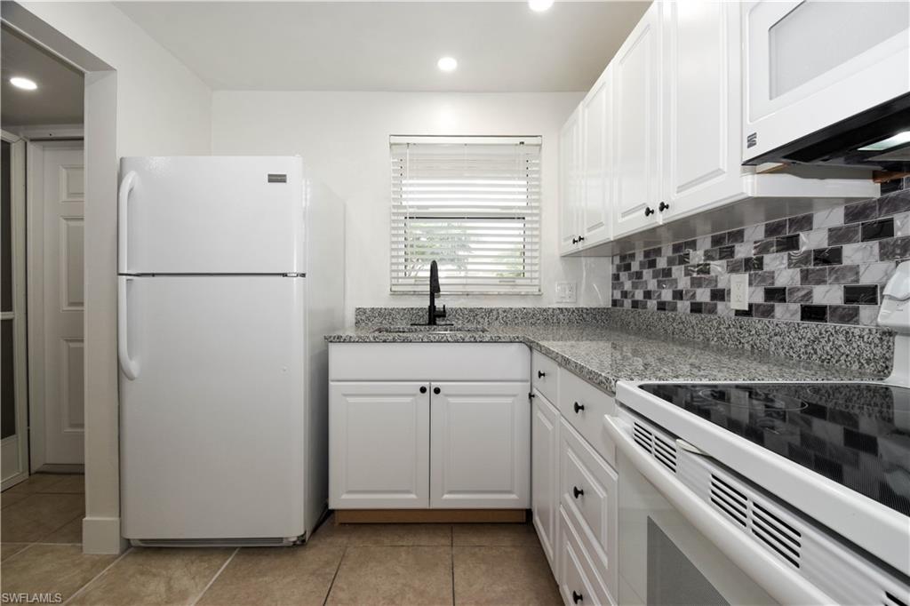 200 Turtle Lake Ct 108 Property Photo 8