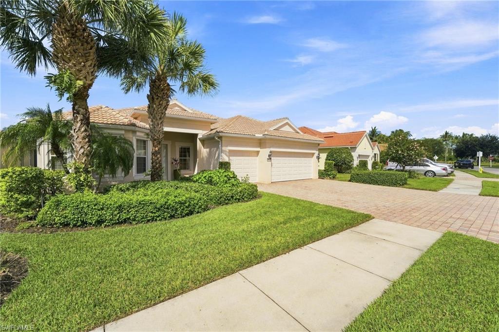 8910 Verducci Ct Property Photo 2