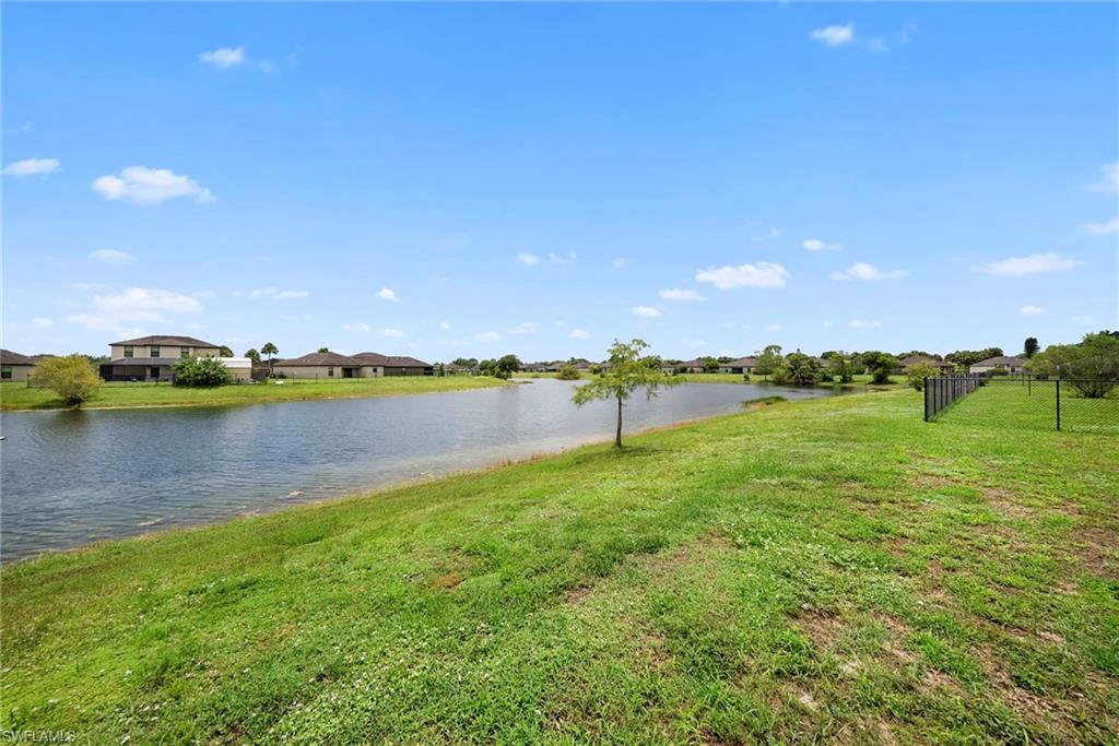 724 Evening Shade Ln Property Photo 24