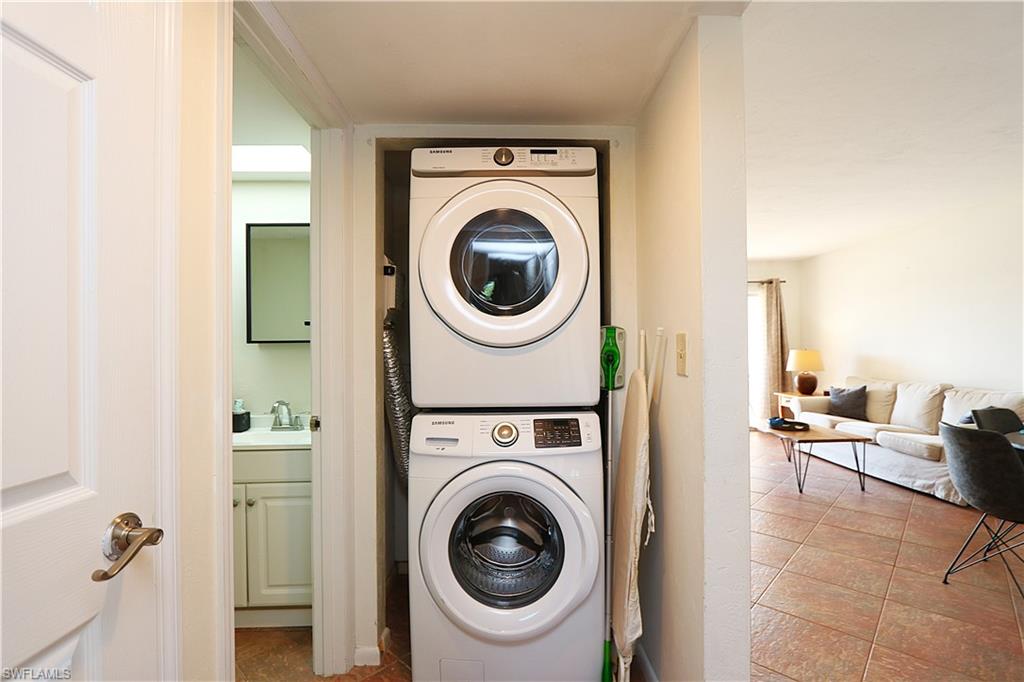 1004 Manatee Rd H202 Property Photo 15