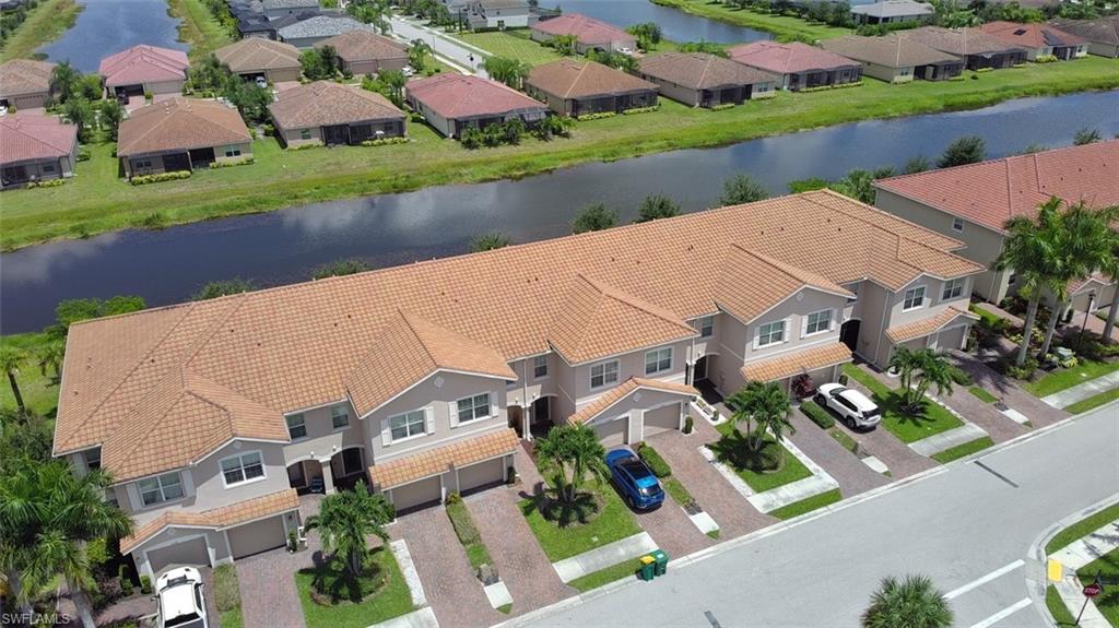 2744 Blossom WAY Property Photo 1