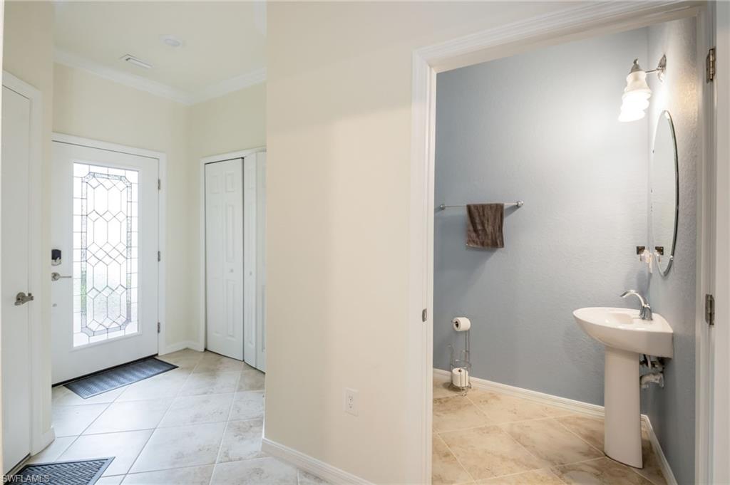2744 Blossom Way Property Photo 5