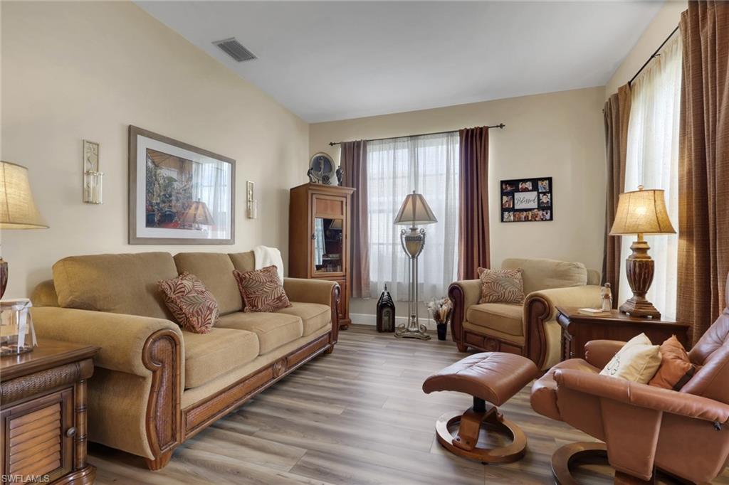 13060 Silver Sands Dr Property Photo 3