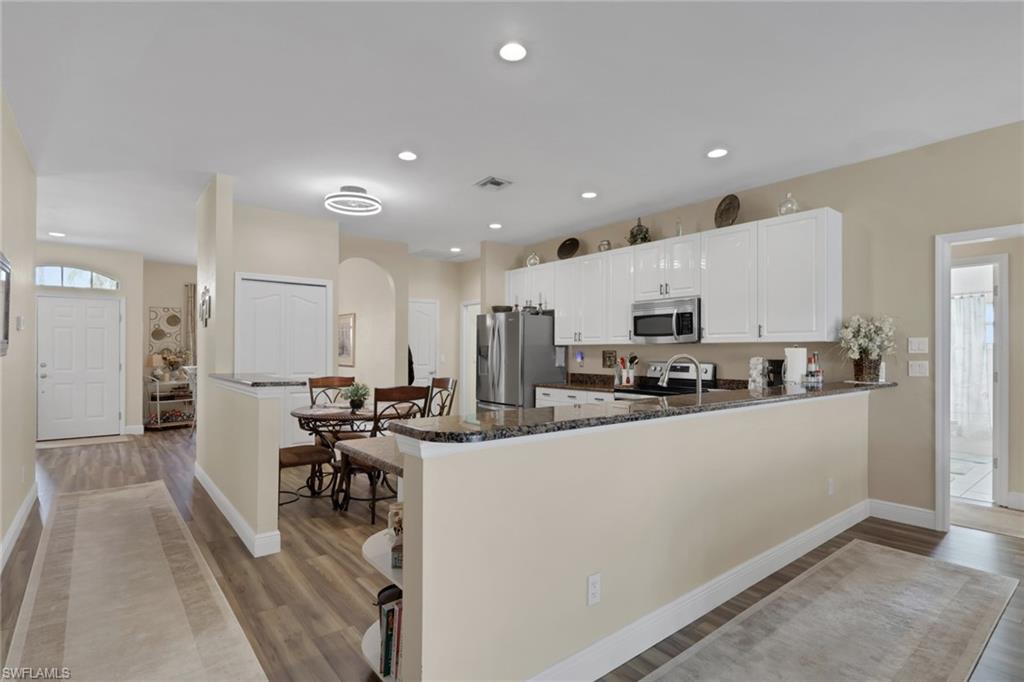 13060 Silver Sands Dr Property Photo 7
