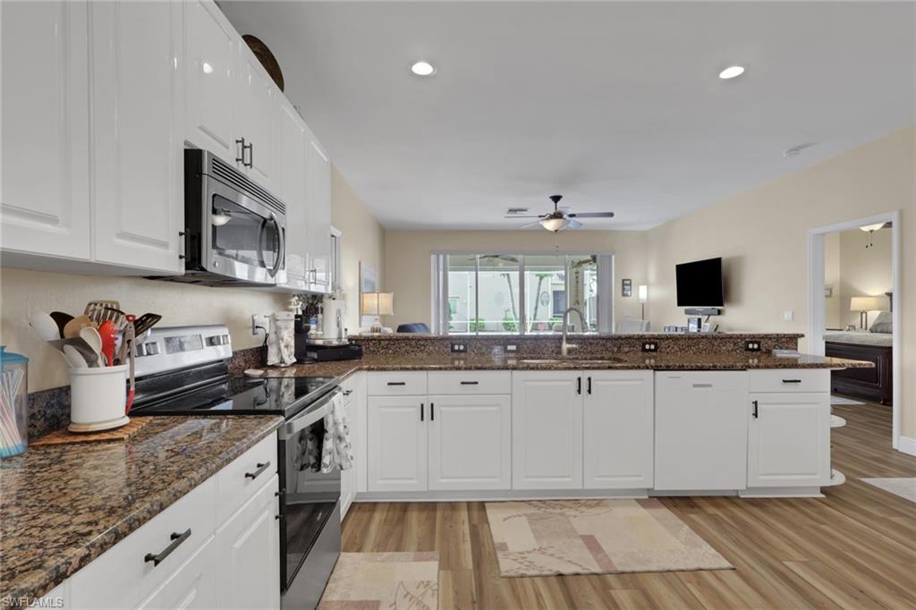 13060 Silver Sands Dr Property Photo 10