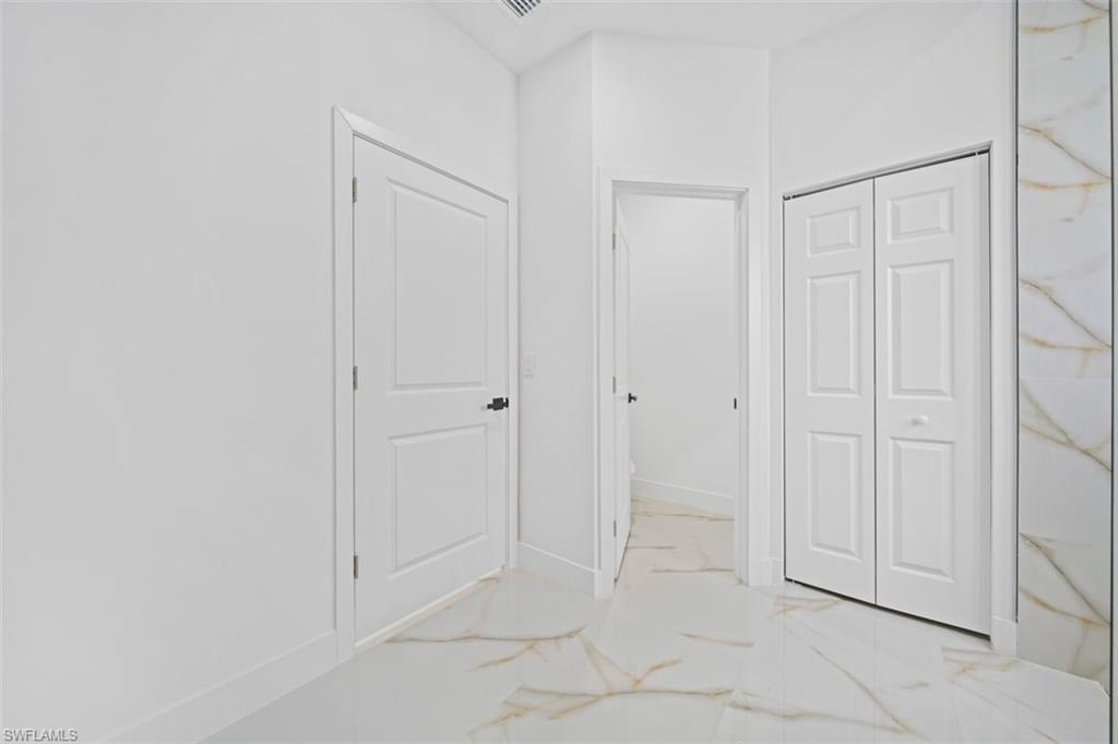 1110 Rush Ave Property Photo 27