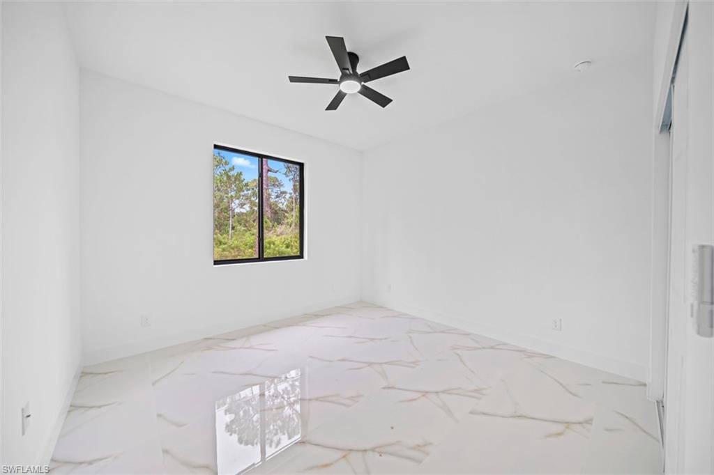 1110 Rush Ave Property Photo 29