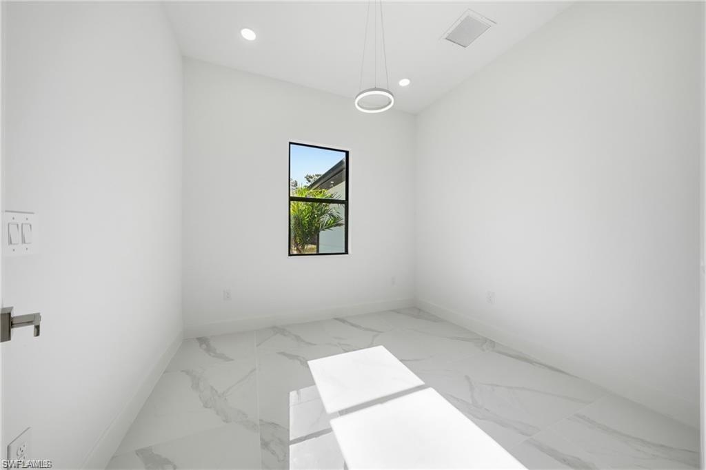 303 Mcarthur Ave Property Photo 35