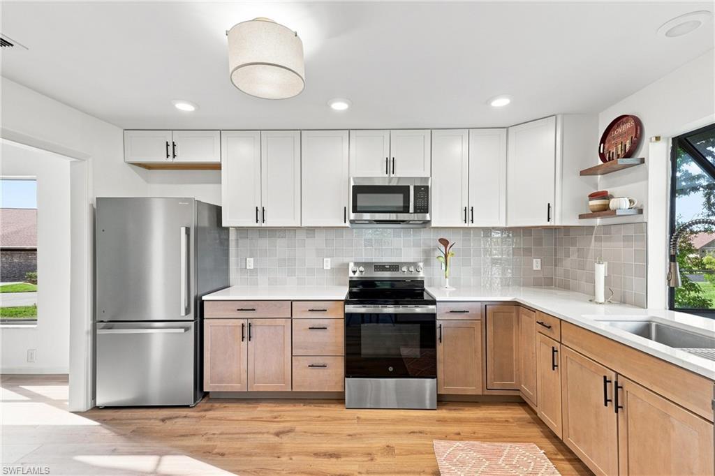 17719 Island Inlet Ct Property Photo 10