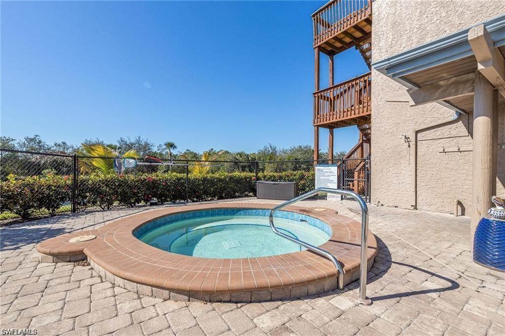 17719 Island Inlet Ct Property Photo 29
