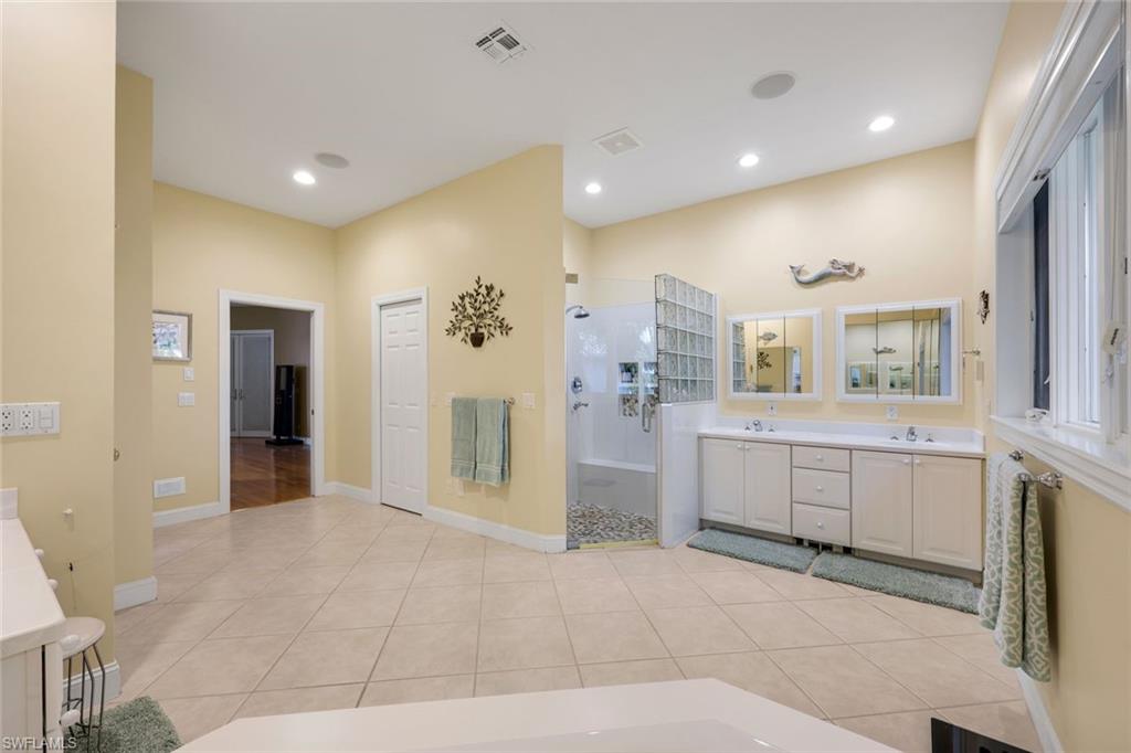 60 Covewood Ct Property Photo 24