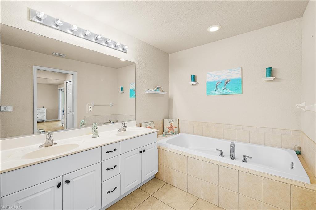 1106 7th Pl Property Photo 12