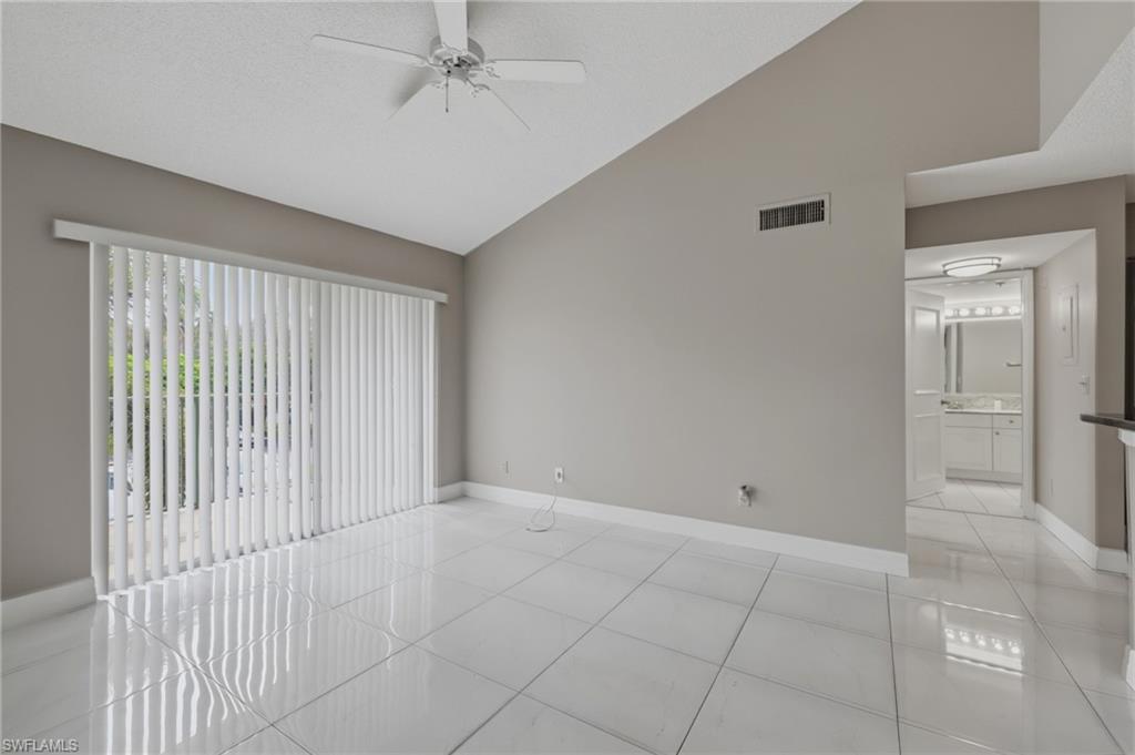 1265 Wildwood Lakes Blvd 207 Property Photo 6