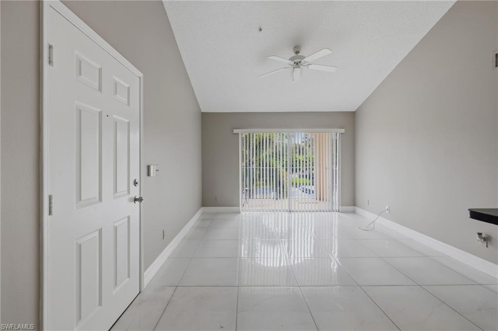 1265 Wildwood Lakes Blvd 207 Property Photo 7