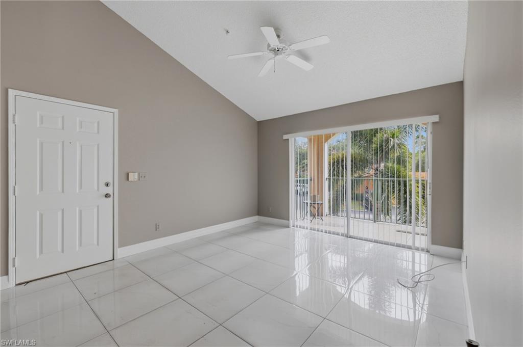 1265 Wildwood Lakes Blvd 207 Property Photo 8