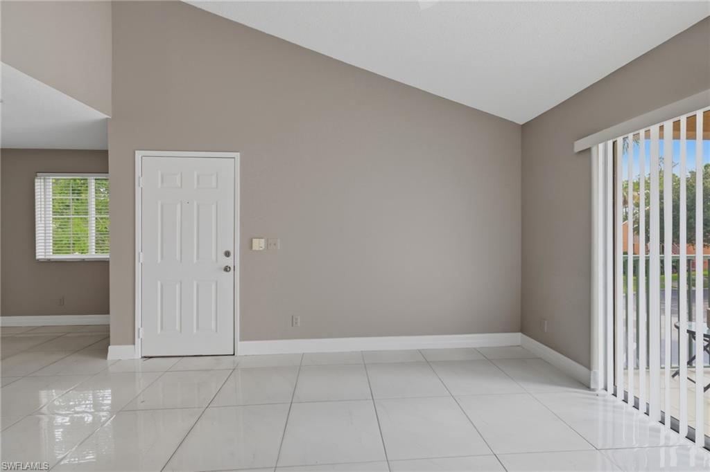 1265 Wildwood Lakes Blvd 207 Property Photo 9