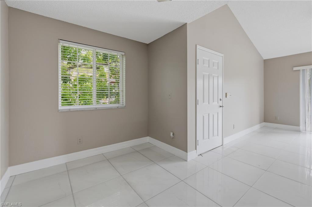 1265 Wildwood Lakes Blvd 207 Property Photo 13