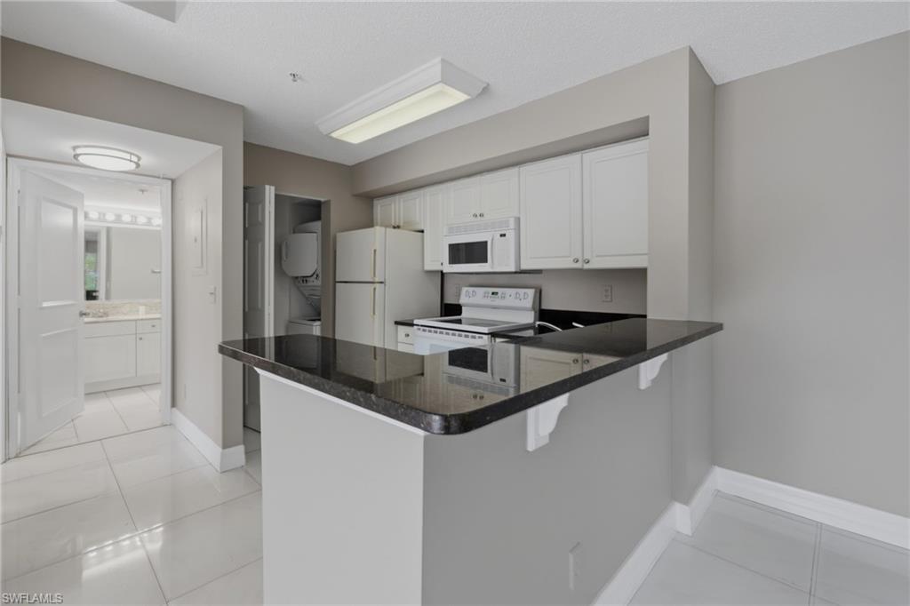 1265 Wildwood Lakes Blvd 207 Property Photo 16