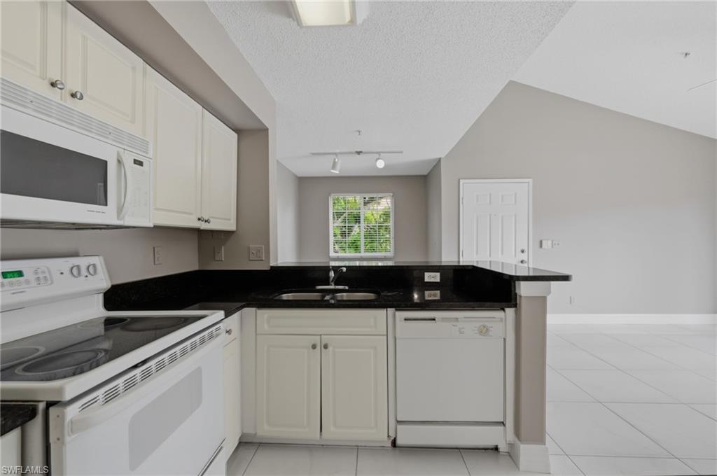 1265 Wildwood Lakes Blvd 207 Property Photo 19