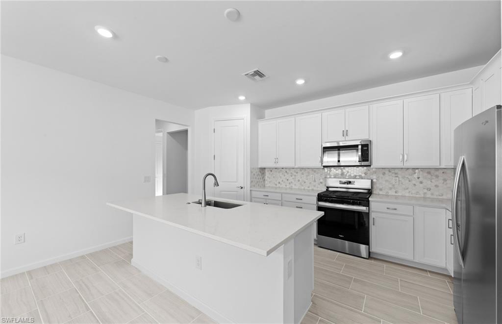 2127 Freemont Way Property Photo 11