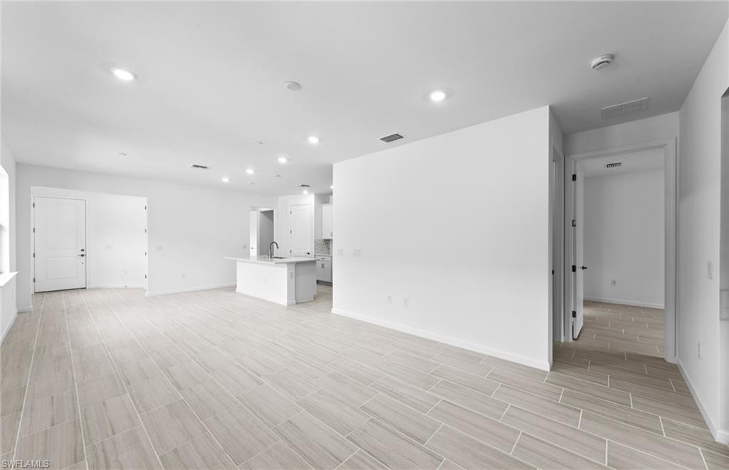 2127 Freemont Way Property Photo 18